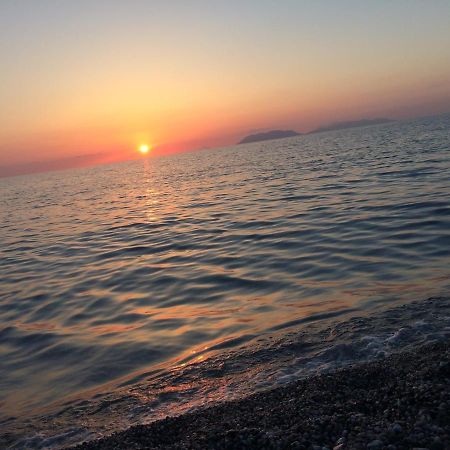 Frontemare Rooms Milazzo Dış mekan fotoğraf