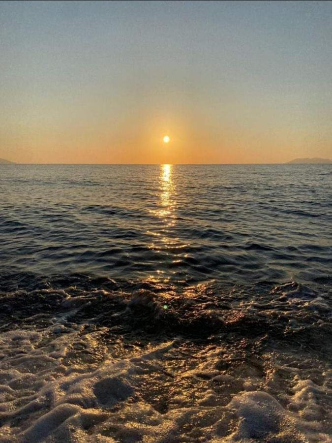 Frontemare Rooms Milazzo Dış mekan fotoğraf